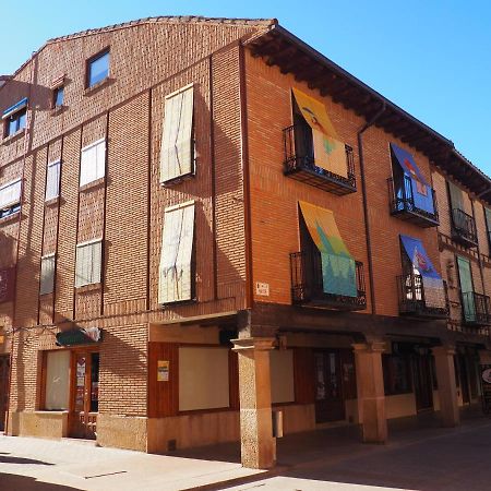 -La Olmeda- La Casona Del Zoilo Apartment El Burgo De Osma Ngoại thất bức ảnh